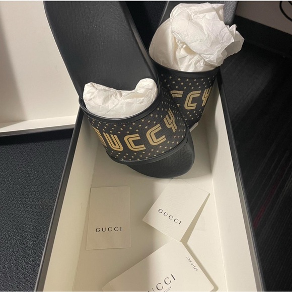 Gucci Black and Gold Star Pattern Men's Slides - Picture 7 of 7